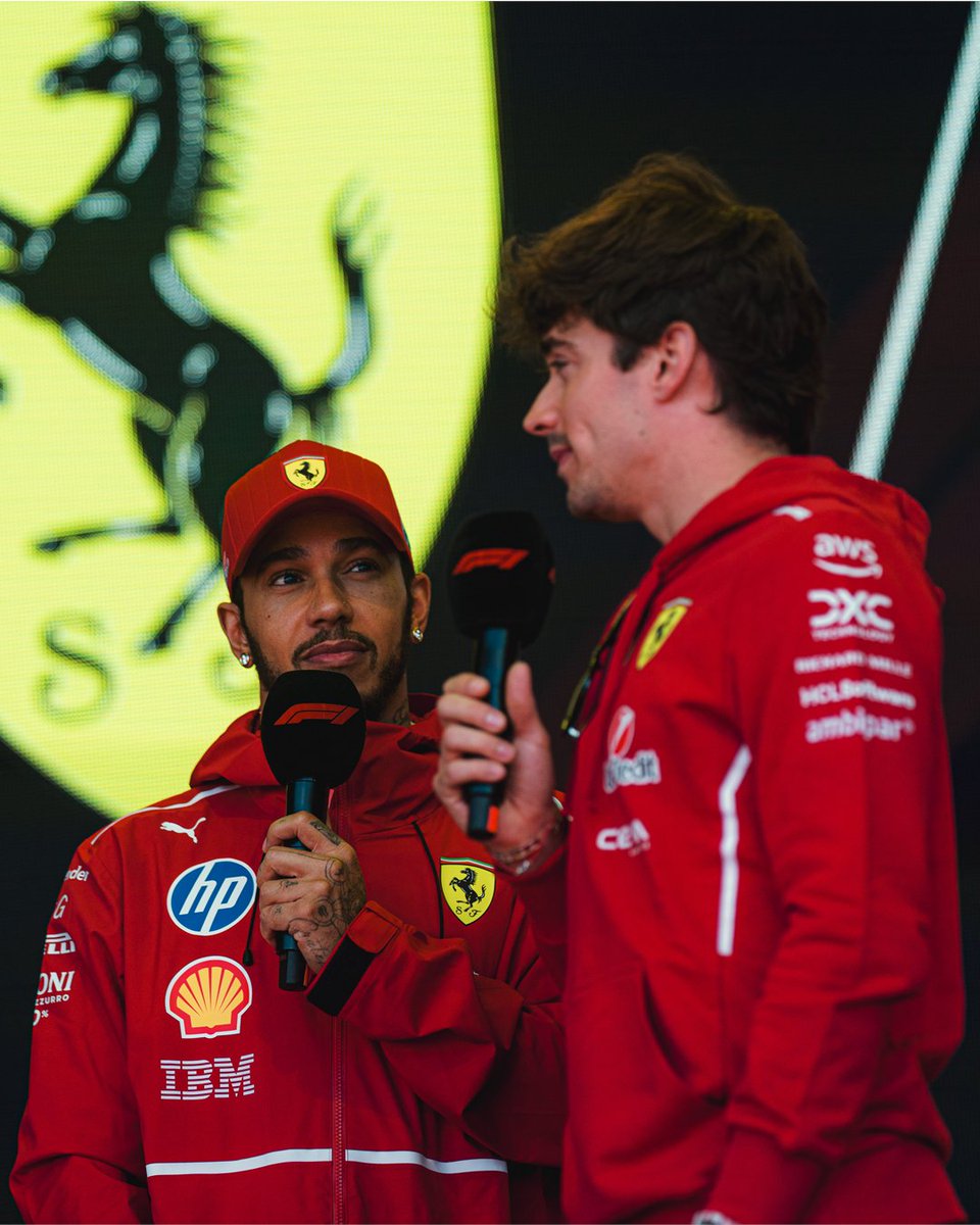 ScuderiaFerrari's tweet image. Some stage presence 👏