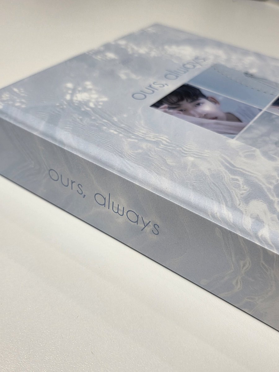 bbomoksh0216's tweet photo. ✨️250724✨️- 김수현팬연합 선물 🎁 
 - USB : 
  김수현팬연합 데뷔18주년 기념단관 Full영상,단관 굿즈 6종
  김수현 팬연합 옥외광고 8가지 Full영상
  글로벌팬연합 옥외광고 및 트럭 Full영상 11가지
  김수현 팬연합 - 각종 응원영상, 응원짤
- 메시지북 : 국내외 팬들의 축하메시지
#김수현 https://t.co/FYcHwlY4qT