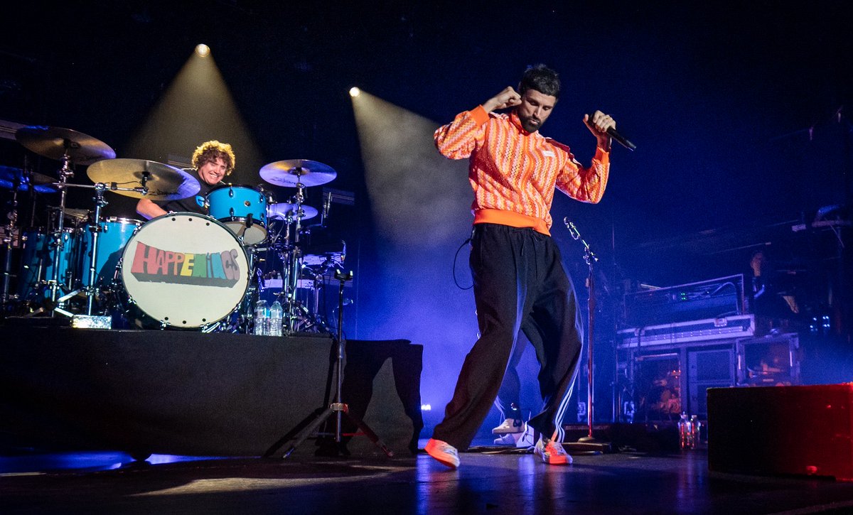 EdinburghCornEx's tweet image. A truly electric set from the iconic @KasabianHQ at #EdinburghCornExchange this week ⚡
What was your favourite moment? Let us know in the comments ⬇️
📸 Stephen Wilson
Edinburgh Corn Exchange - 23.07.2025