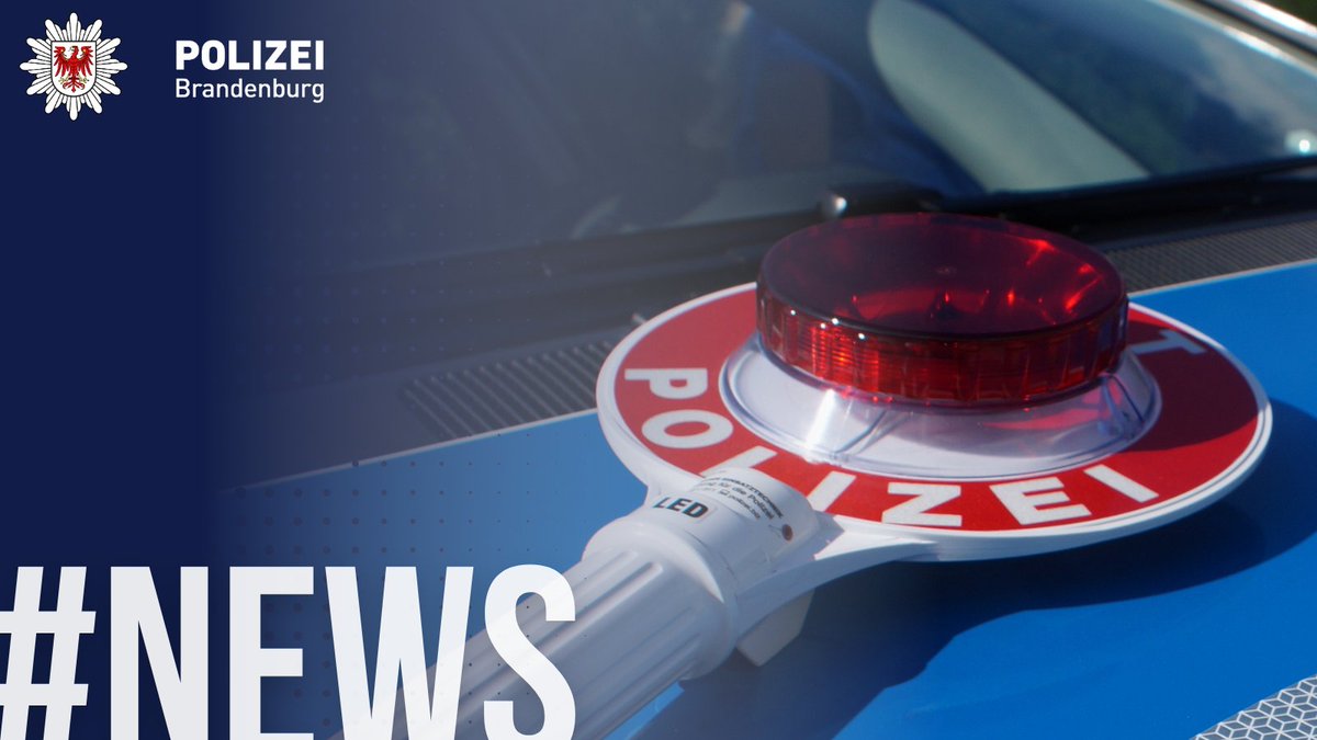 PolizeiBB's tweet image. #News
BAB12 (LOS): Dank aufmerksamer Verkehrsteilnehmer konnten wir gestern Abend einen stark alkoholisierten Autofahrer stoppen – 1,87 Promille! Er wurde aus dem Verkehr gezogen, eine Blutprobe veranlasst. Ermittlungen laufen.