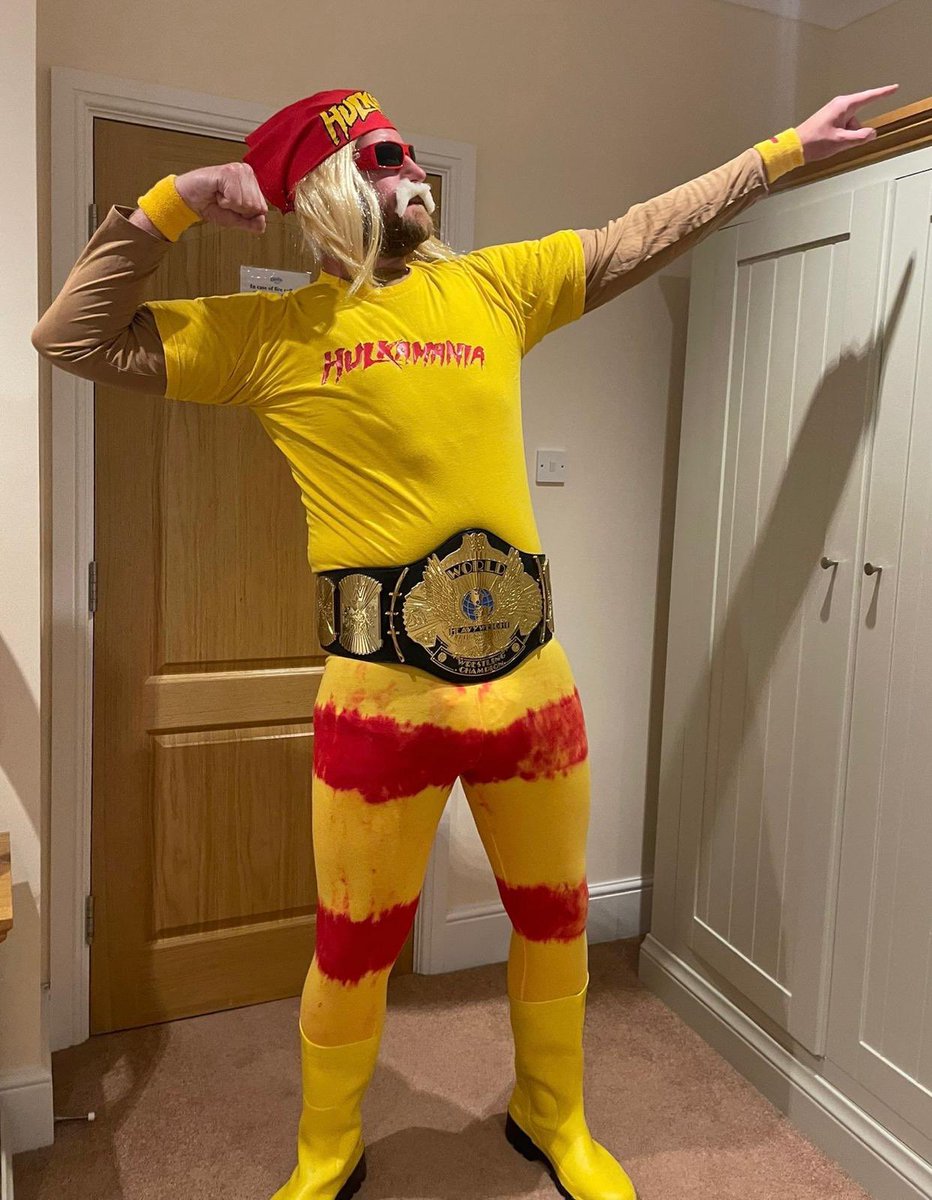🟨🟥🟨 #HulkamaniaForever 🟨🟥🟨