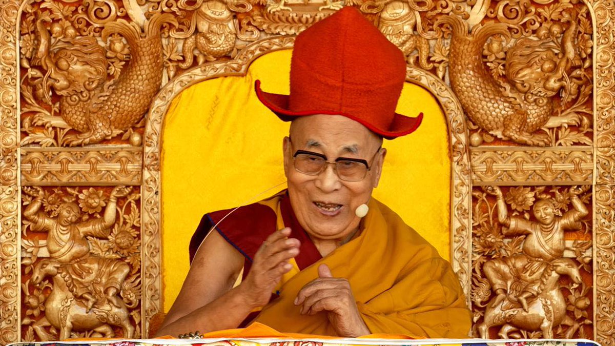 tibetdotcom's tweet image. 應拉達克藏斯卡佛教協會、寺院協會及喀夏寺夏季辯論大法會組委會的共同祈請,西藏精神領袖第十四世達賴喇嘛尊者於今天( 7 月 25 日)上午在喀夏行宮,向來自藏斯卡各地的信眾開示宗喀巴大師所著的《三主要道》...... 2025 年 7 月 25 日 攝影|Ngawang Tsepak|西藏之頁