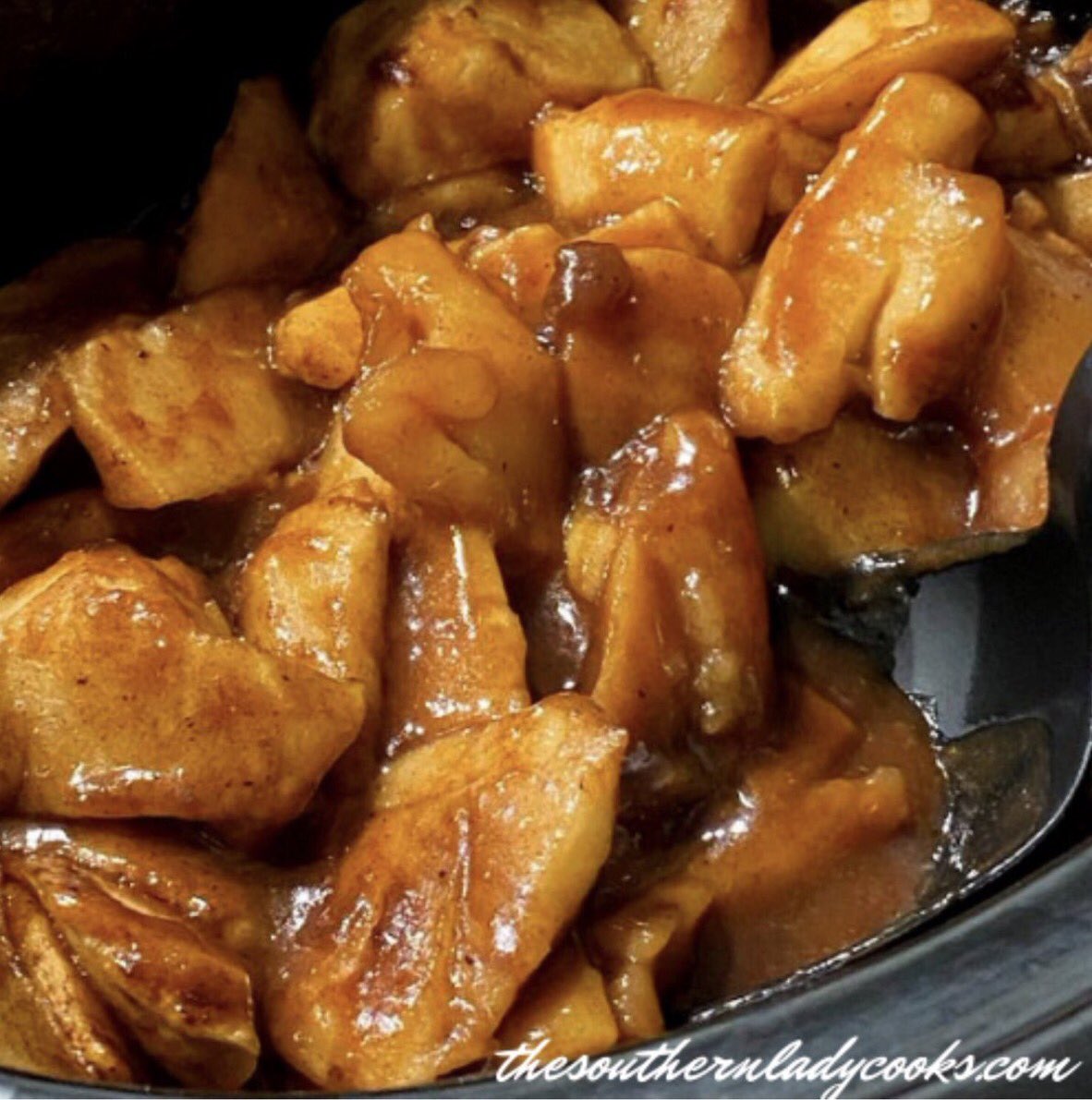 Recipe:  thesouthernladycooks.com/crock-pot-bake…
Try these baked apples in the crockpot for breakfast on biscuits with butter or serve as a side dish for any meal. Great way to use apples. Easy and delicious. #Food #RECIPES