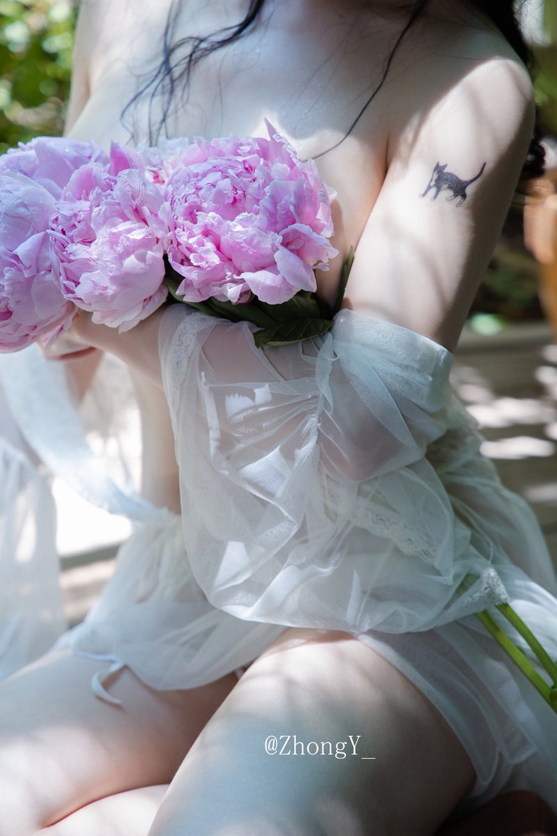 芍药
<a href="/Xiaoxiaofoer/">小小佛（原创验证私信）</a> 
<a href="/ToukaYuan/">桃花榜主（长期收原创30w粉以上账号）</a> 
<a href="/MitsumeDoji/">三木童子（漏转私信）</a>