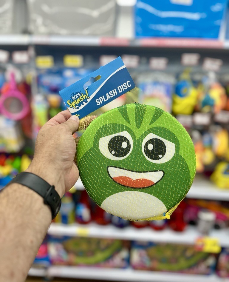 Poundstretcher1's tweet image. Make a splash at the seaside with these water soaking Splash Discs toys from your local Poundstretcher!

👉 Available in a range of fun designs
👉 Only £1.99 each 

 #makeasplash #discs #toys #poundstretcher