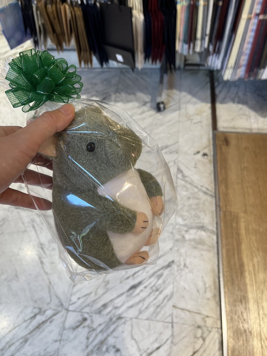 kokinoana's tweet image. アデイオープンしました!19時〜
本日はドイすけさんが入ってくれます!
やったー!ドし活(ドイすけさんを推す)される方はぜひ!
楽しい金曜日にしましょう!