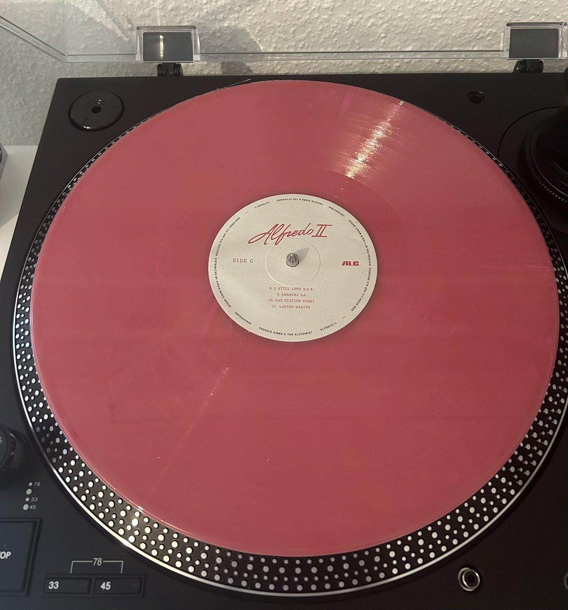 Stuhltaucher's tweet image. New Arrival
Alfredo 2
By Freddie Gibbs & The Alchemist
Vodka Sauce Vinyl