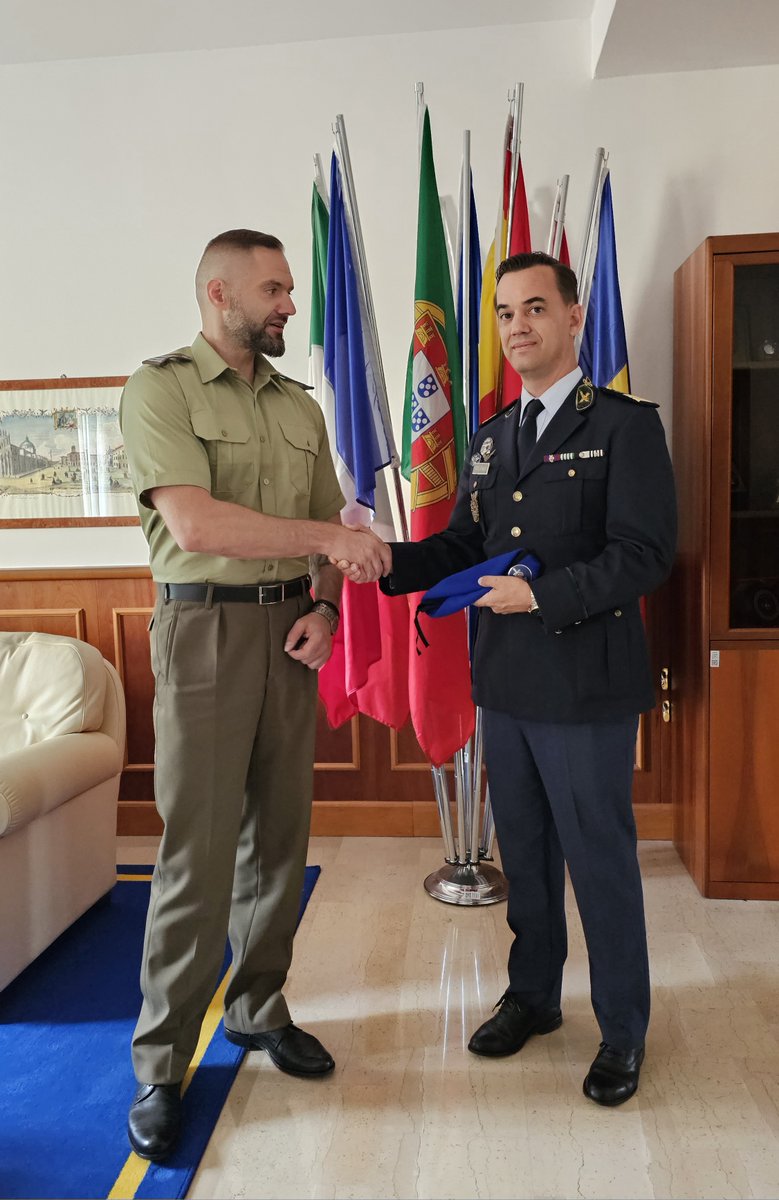 Eurogendfor's tweet image. The Commander of #EUROGENDFOR Col. Pawel Grajek warmly welcomed Lieutenant Col. Bruno Baracas from @GNRepublicana. We wish you all the best in your new position as Intelligence Head of Division. Congratulations and good luck on this exciting chapter of your career! #LexPaciferat