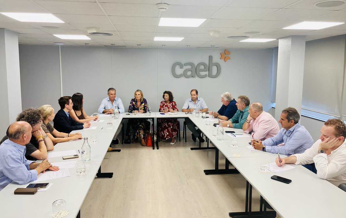 CAEB (@caeb) on Twitter photo Primera toma de contacto con la nueva consellera de Treball, Funció Pública i Diàleg Social, <a href="/cabrer_catalina/">Catalina Cabrer</a>
✍️ El Comité Ejecutivo de #CAEB traslada su preocupación por el absentismo, falta de personal cualificado y baja productividad
➕ Info 👉 caeb.es/comunicacion/n… Primera toma de contacto con la nueva consellera de Treball, Funció Pública i Diàleg Social, <a href="/cabrer_catalina/">Catalina Cabrer</a>
✍️ El Comité Ejecutivo de #CAEB traslada su preocupación por el absentismo, falta de personal cualificado y baja productividad
➕ Info 👉 caeb.es/comunicacion/n…