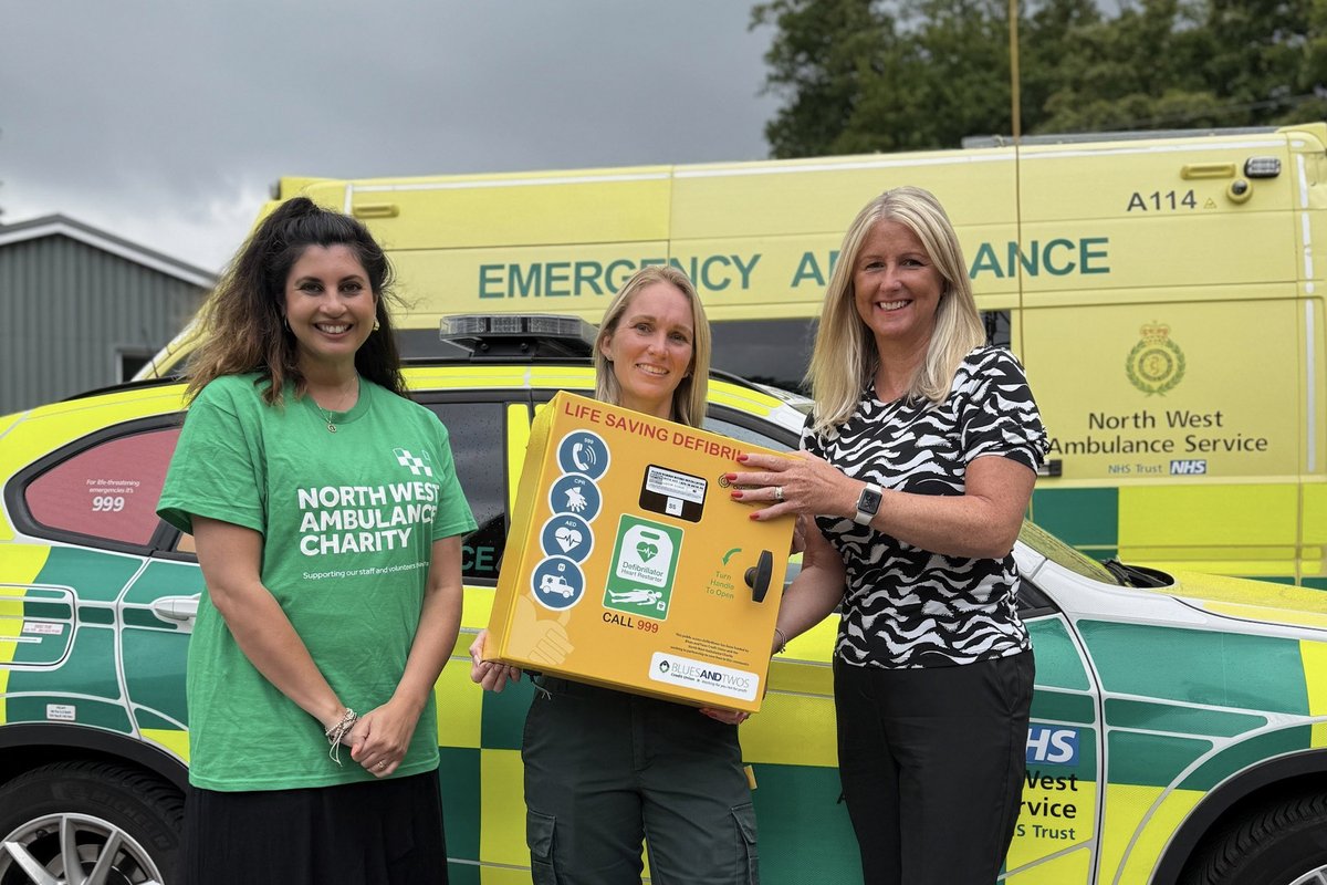 NWAmbulance's tweet image. Seven new defibs are about to go into operation in key locations across Lancashire, thanks to a £7,000 funding collab between @NWAmbCharity
and @BluesandTwosCU. The first has already been installed in Nelson. You don't need training to use one, and they could save a life.
