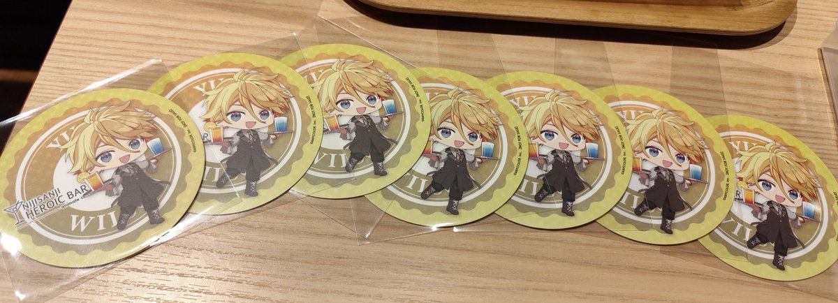 愉快なフレンズとアニカフェいてきた🍙
🥽交換してくれたお姉様達ありがとうございました…‼️‼️幸あれ