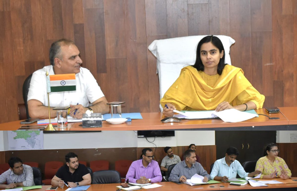 DMReasi's tweet image. DC Reasi, Nidhi Malik, IAS approved 143 youth entrepreneurship cases under Mission Yuva.
She highlighted that Financial support & mentorship will be provided to beneficiaries to boost self-employment and uplift entrepreneurs and community.
#MissionYUVA
@YuvaJKofficial
@diprjk