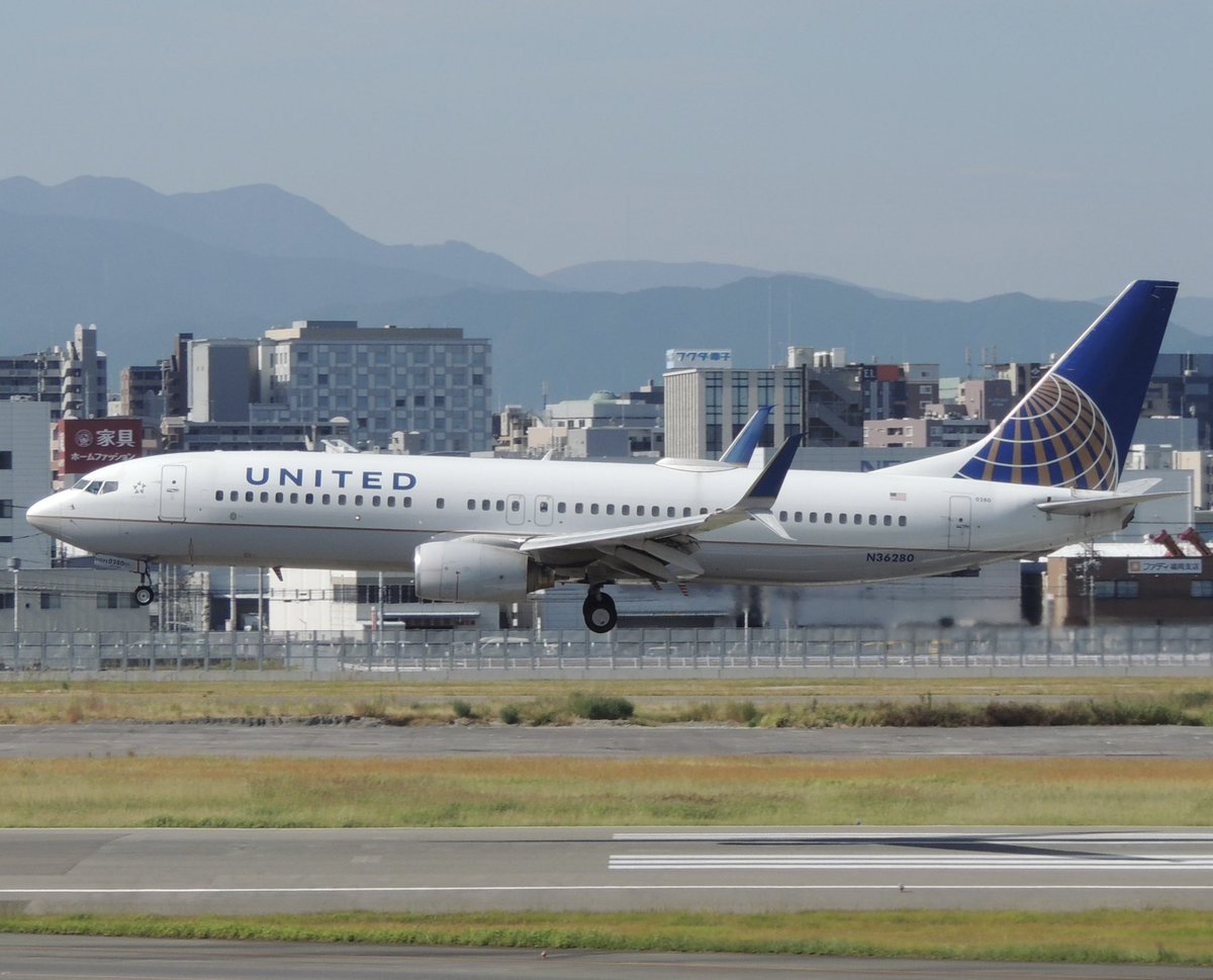 SS_Plane_Car's tweet image. #見た人は無言で着陸写真をあげる