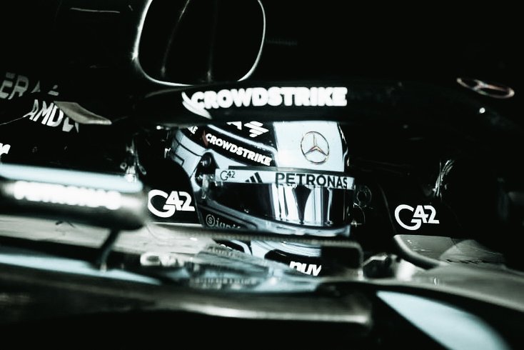 here we are in spa.. getting ready for fp 1, as i'm about to head out of the garage. let's have a great ride soon.