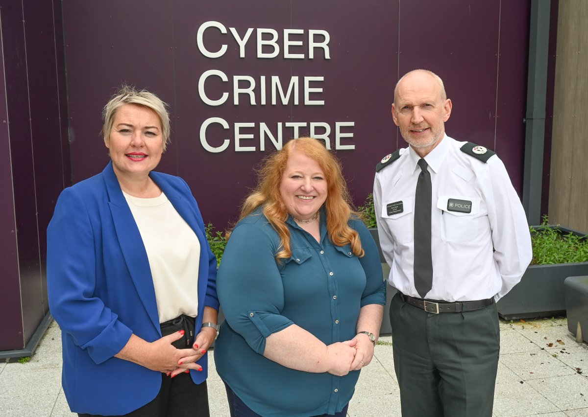 SyncNI's tweet image. During a visit to the PSNI Cyber Crime Centre the Justice Minister has said she will “take every possible opportunity to strengthen the law in this area”.
Minister Naomi Long said: “I am determined to do what I can to ensure that PSNI in partnership with the other criminal…