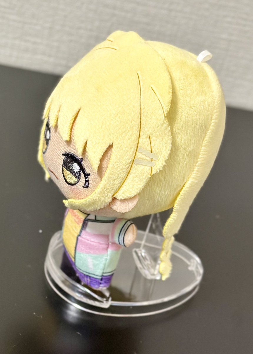 AbarthHi49903's tweet image. #初星学園ぬいぬい部 
うまく表現できているか分かりませんが…
この角度地味に好きだったりします

今週もお疲れ様でした
