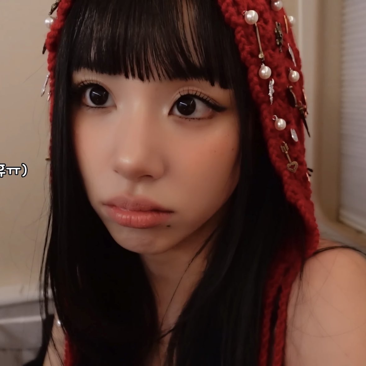 bfchaengjin's tweet image. i gift you with the โchaengie waengie packโ ๐ซถ