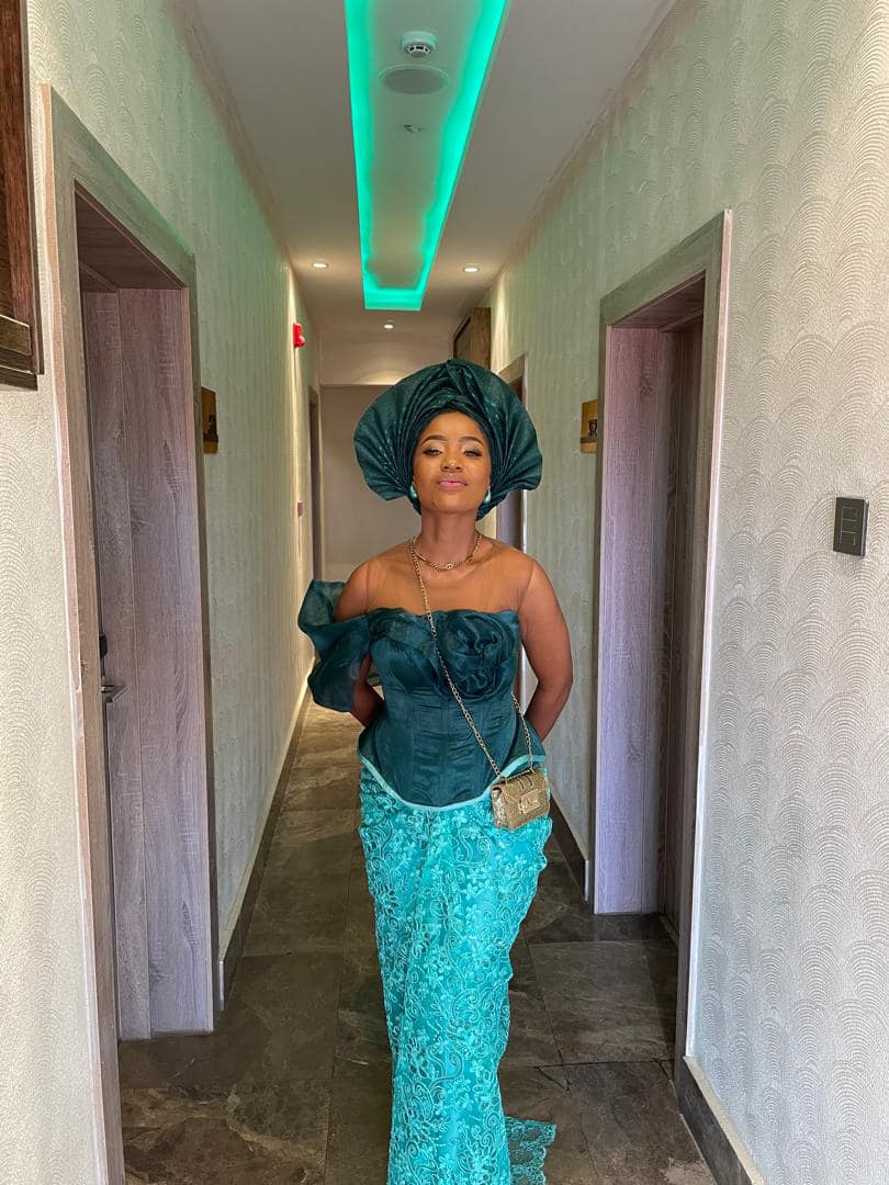 fitflairbymarty's tweet photo. #TGIF #FridayFeeling
Asoebi in #HouseofMarthy styleโจ https://t.co/Nv5ZrOezGo