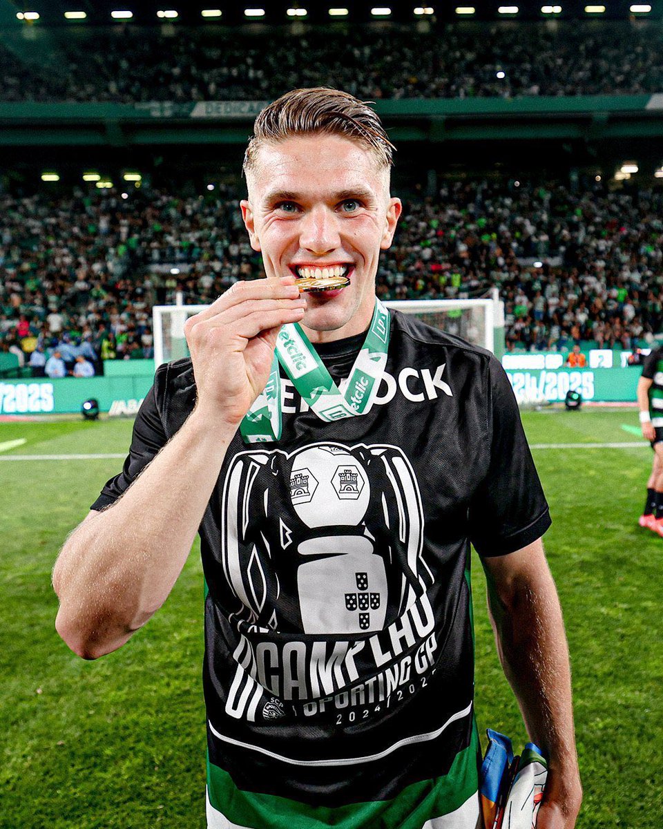 Viktor Gyökeres. Arsenal’s new number 14.