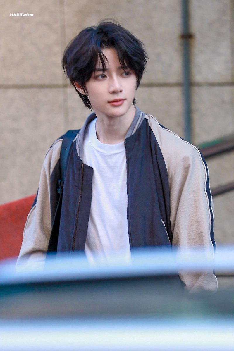 HARIBeOm_313's tweet image. εïз 250725 εïз KBS퇴근
🥤
#투모로우바이투게더
#범규 #BEOMGYU #TXT_범규
#TXT #TOMORROW_X_TOGETHER #ボムギュ