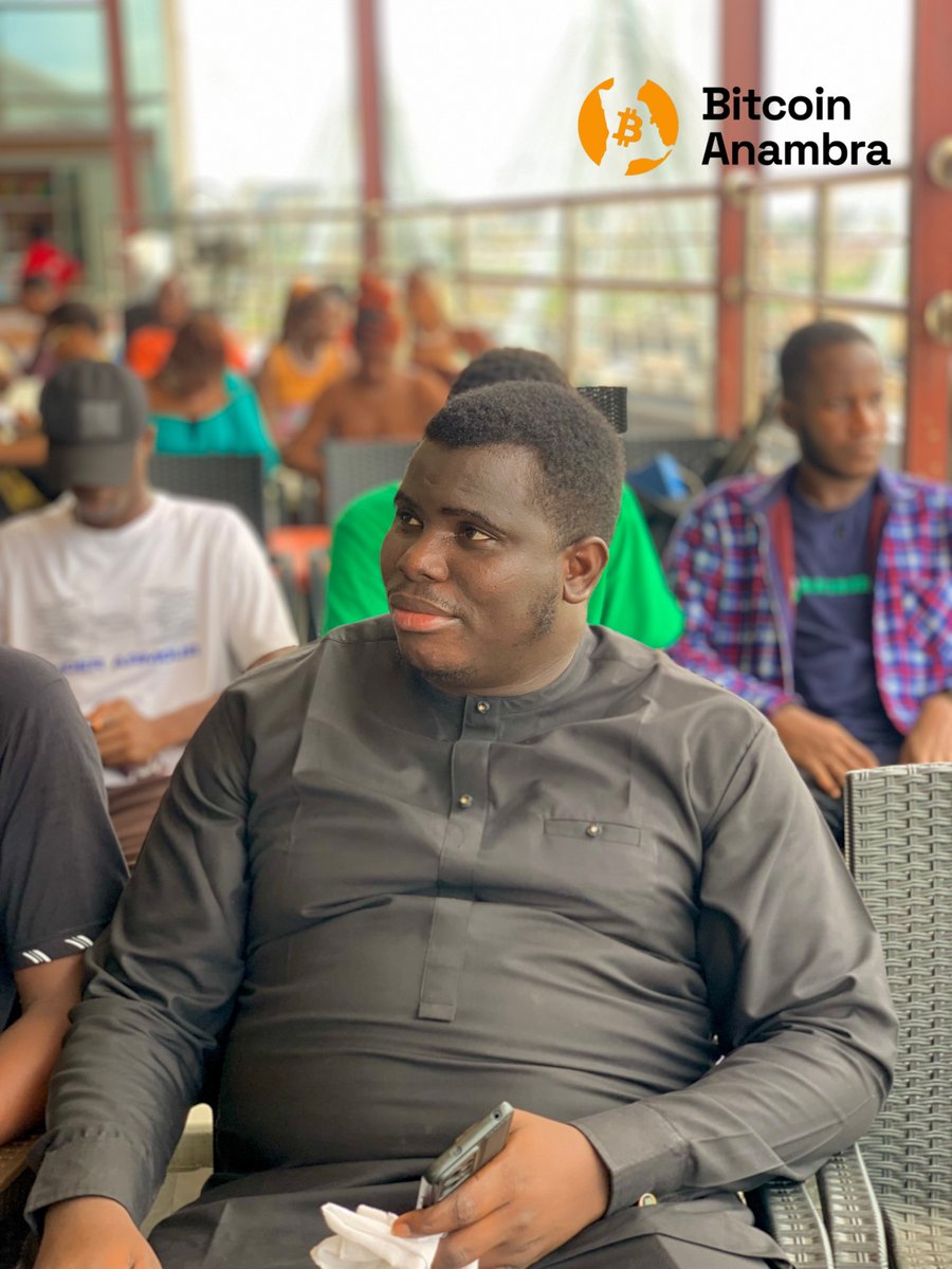 BitcoinAnambra's tweet image. Business owners ask:
“If I accept Bitcoin in my business, am I holding cash, an asset, or something else entirely?”
Answer:
Bitcoin isn’t officially considered “cash” under Nigerian financial laws.
Instead, it's treated more like an asset, specifically a digital asset or…