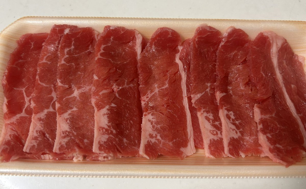 micha_micha7's tweet image. アサリチゲスープの香りでキノコの香りがしない😱💦笑
もう焼肉用のカルビを投入します🐃💕