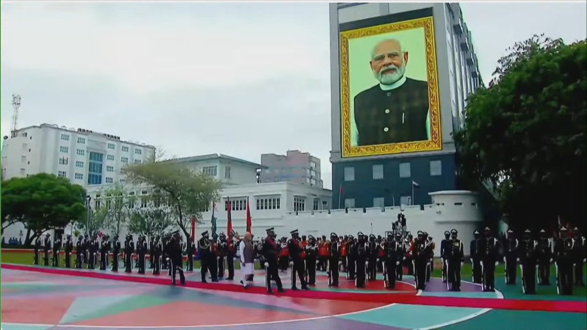 वैश्विक नेता, आदरणीय प्रधान सेवक श्री @NarendraModi जी का भौकाल।🦁