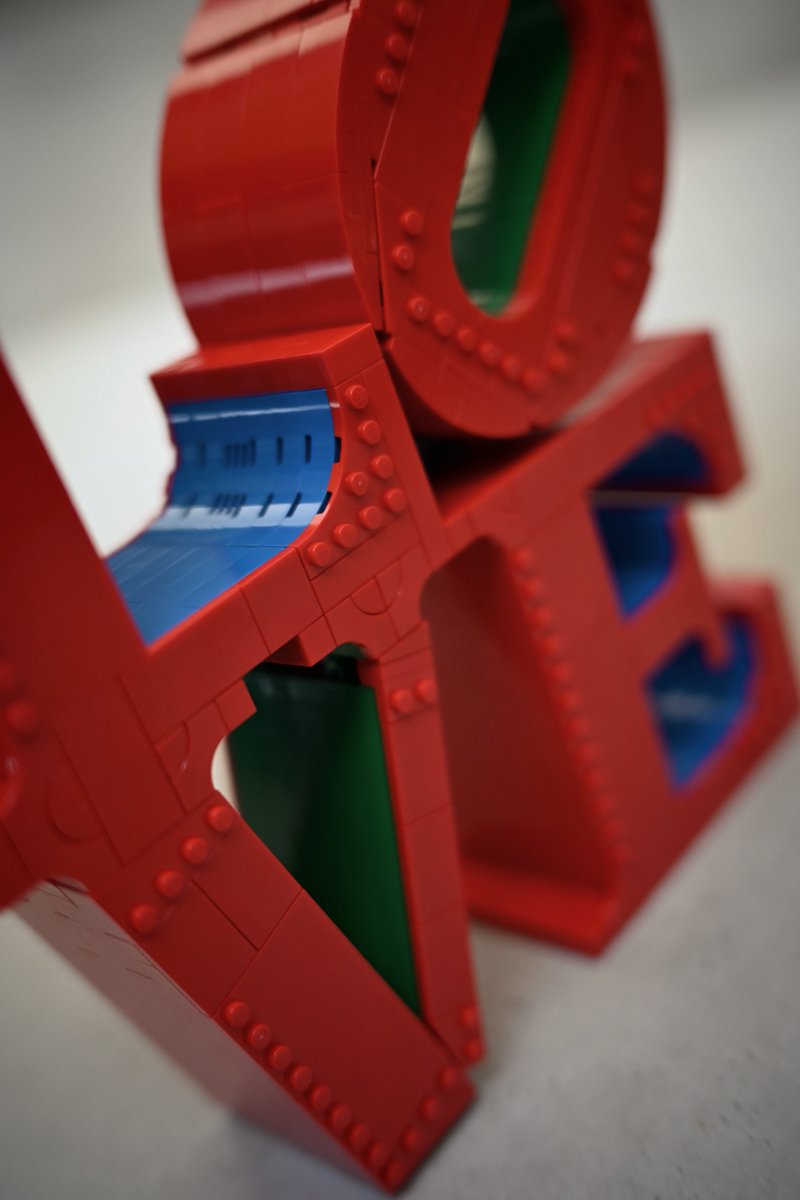 dpyukiqb's tweet image. 31214 LOVE (Robert Indiana)
作りが簡単そうだけど、そうじゃない。
特にOが複雑でした。
#lego #robertindiana #legodeals