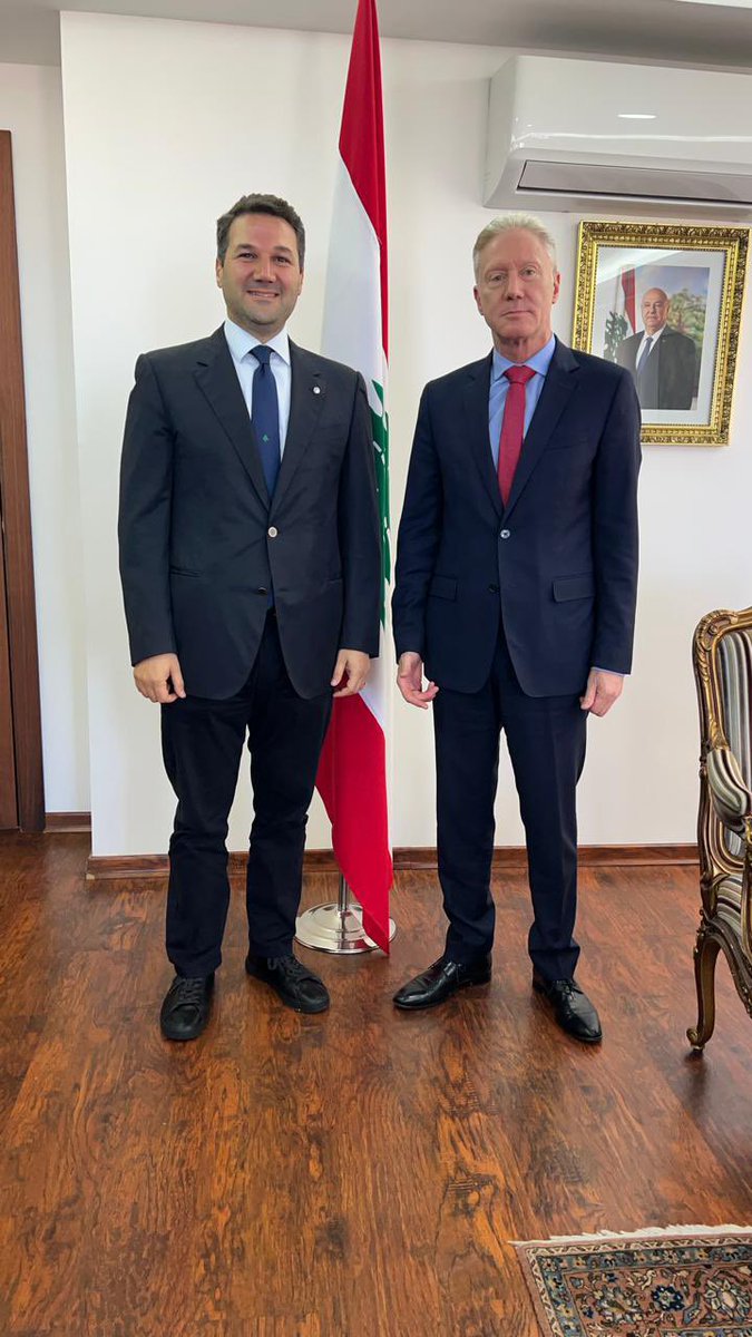 التقيت اليوم النائب الصديق نديم الجميل وعرضنا المستجدات السياسية والأمنية في لبنان والمنطقة.