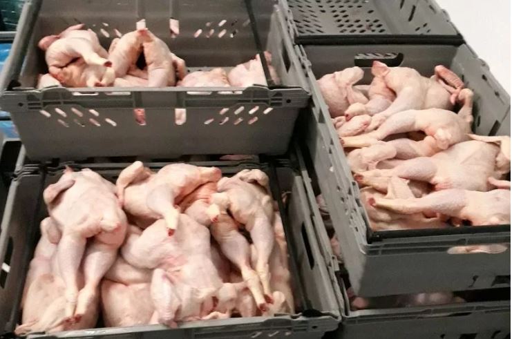 WalesOnline's tweet image. Two men sold meat to restaurants claiming it was one thing but it totally wasn't and there's more - crnch.it/xUM3OPE-