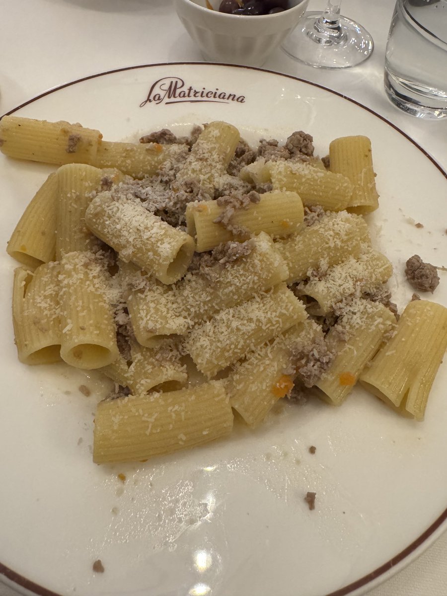 tonymcmahon_TV's tweet image. Dining solo at La Matriciana in Rome - my second dish of tripe was an ill-judged choice. Used to love offal but as I’ve got older - not so keen.