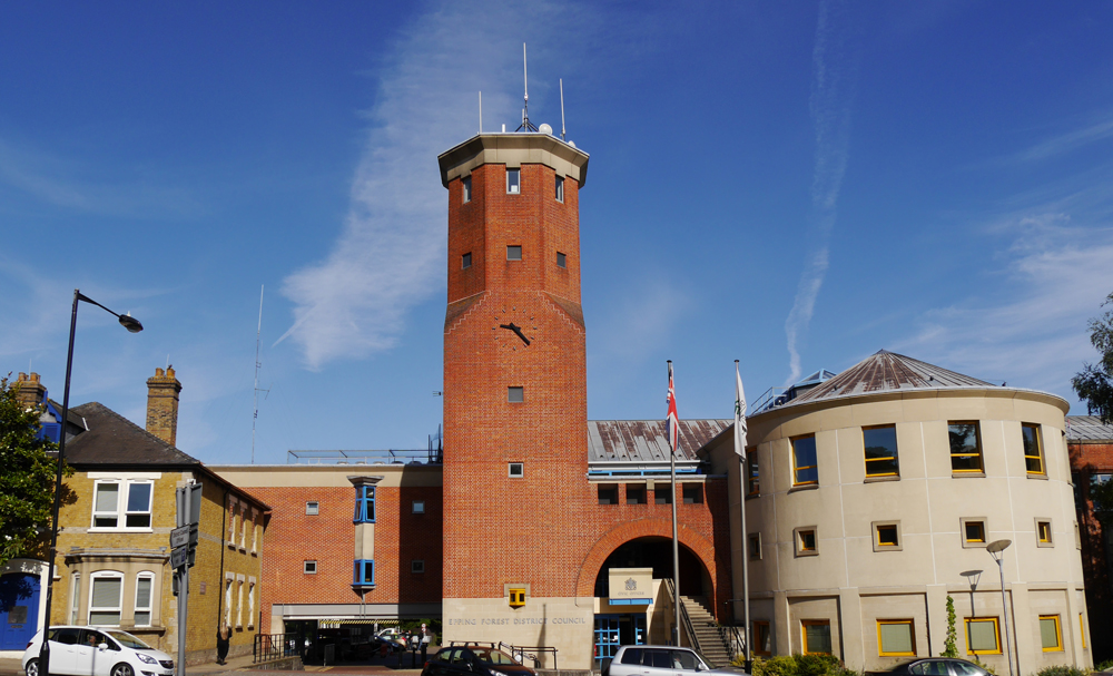 Homeland_Party's tweet image. Last night, the Epping Forest District Council voted to cease the use of the Bell Hotel to house illegal immigrants.
This is a fantastic outcome that proves our message: sustained campaigning in your local community can yield meaningful change.
However, the residents of Epping…