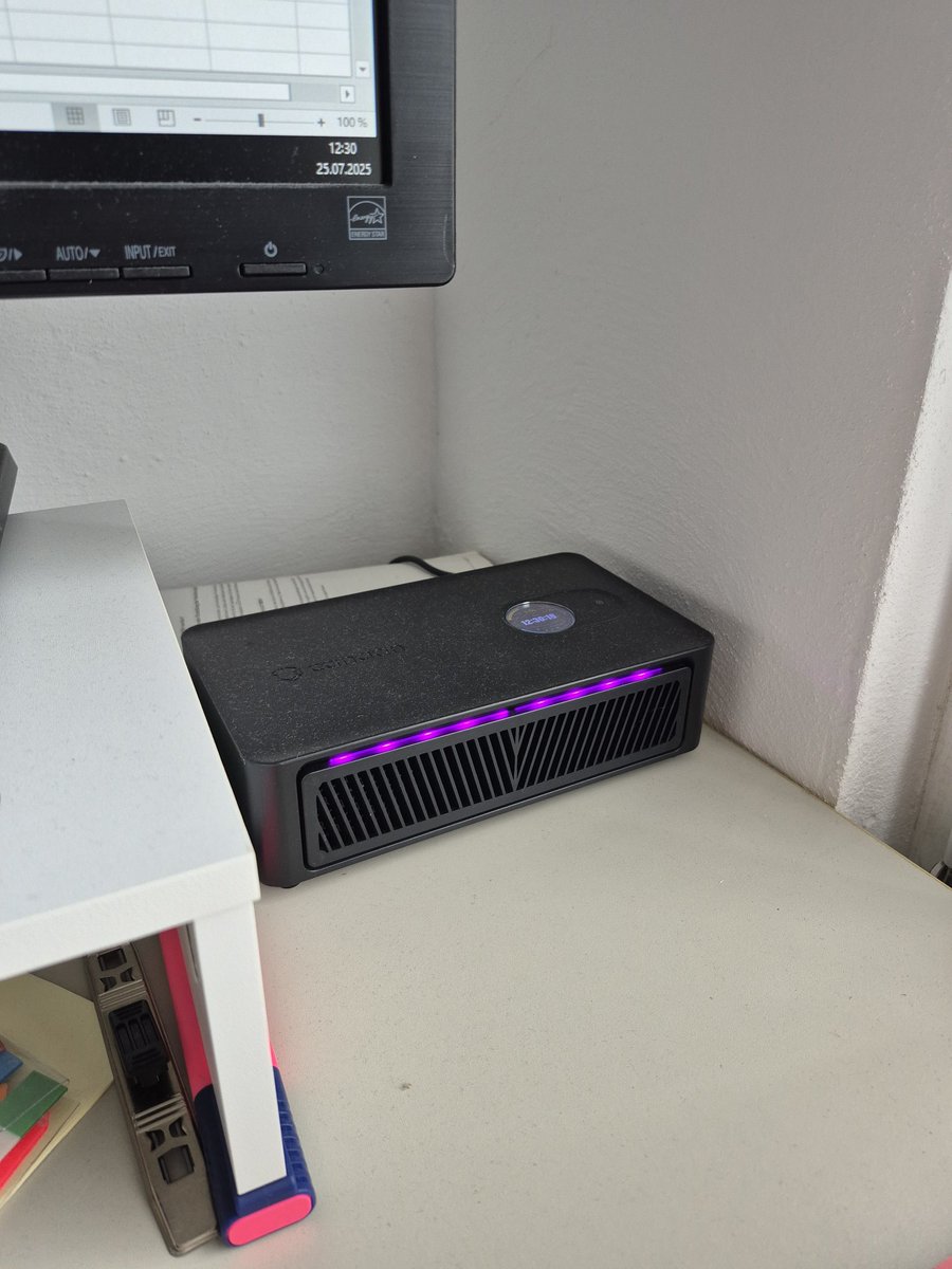 Hey <a href="/canaanio/">Canaan Inc.</a> 
thanks for warming up my office