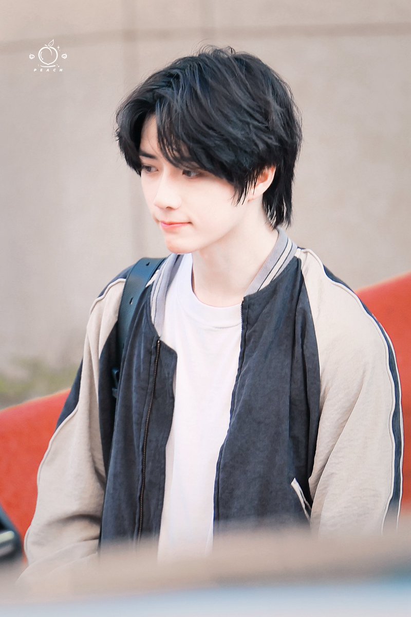 cutemeoo's tweet image. 250725

#범규   #BEOMGYU #ボムギュ
#TXT #TOMORROW_X_TOGETHER
#투모로우바이투게더 #투바투