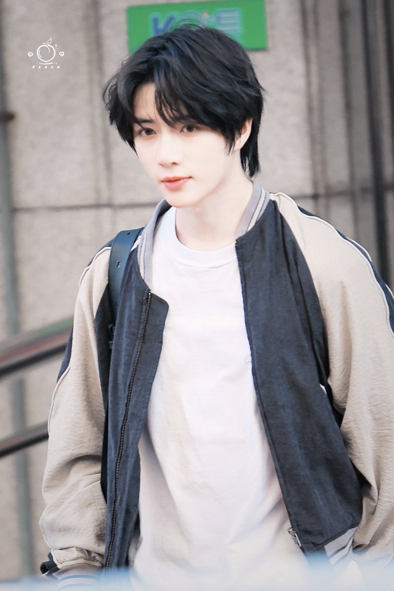 cutemeoo's tweet image. 250725

#범규   #BEOMGYU #ボムギュ
#TXT #TOMORROW_X_TOGETHER
#투모로우바이투게더 #투바투