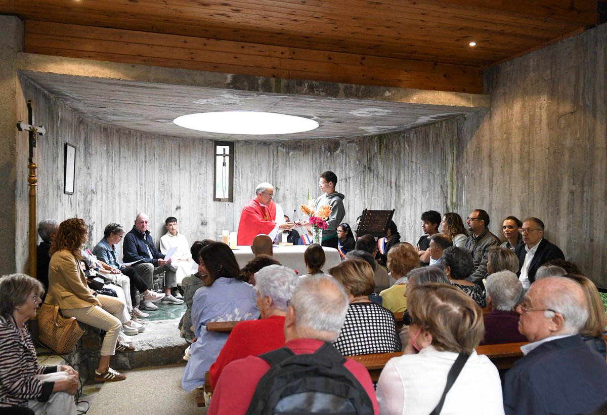 XavierEspot's tweet image. La missa en honor del patró d’Escaldes-Engordany, a la capella de Sant Jaume, és un moment de retrobament amb els veïns i amics de la parròquia.
Desitjo a totes les escaldenques i a tots els escaldencs que gaudiu de la Festa Major.
#FestaMajorEscaldesEngordany2025