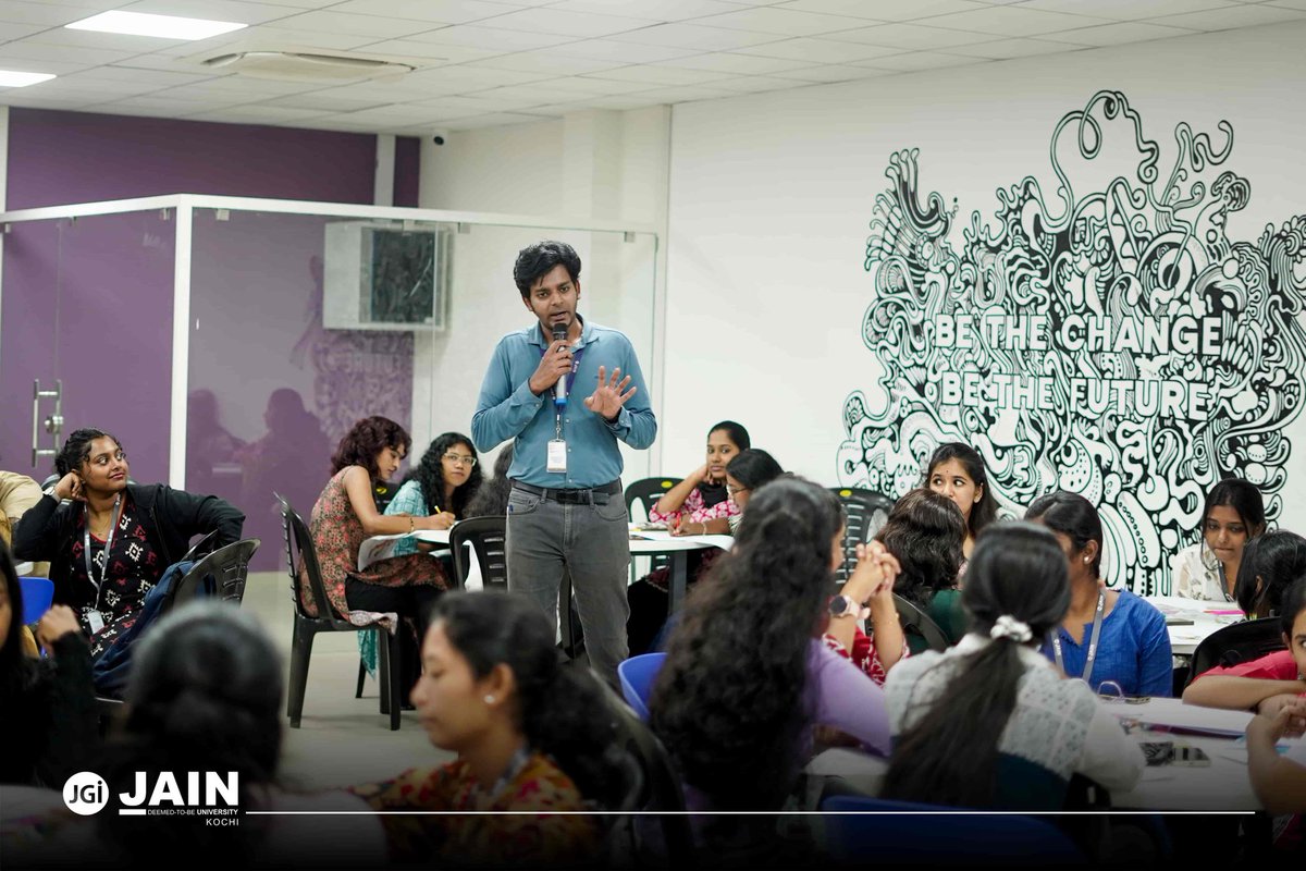 jain_kochi's tweet image. In the Day 6 of Deeksharambh 2025,
Students from the School of Sciences took a creative leap during the Design Thinking Workshop led by Mr. Goghularajan and Mr. Ram Shreyas from the Department of Arts and Creativity.

#Deeksharambh2025 #DesignThinkingWorkshop  #SchoolOfSciences