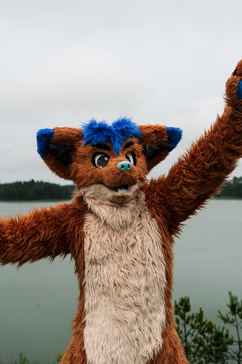 But anyway!

Happy fursuit friday!! After a while

📸&amp;✂️🦊 <a href="/ThatKaidoFox/">Kaido</a>