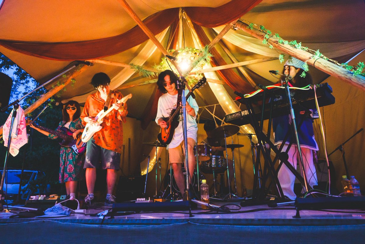 GANKE FES (@festivalganke) on Twitter photo GANKE FES'25
🏕️LIVE PHOTO🏕️
ランチブレイク <a href="/thelunchbreak/">ランチブレイク lunchbreak</a>
7.5 sat 焚火LOUNGE
#gankefes
Photo by 山下 聡一朗 GANKE FES'25
🏕️LIVE PHOTO🏕️
ランチブレイク <a href="/thelunchbreak/">ランチブレイク lunchbreak</a>
7.5 sat 焚火LOUNGE
#gankefes
Photo by 山下 聡一朗