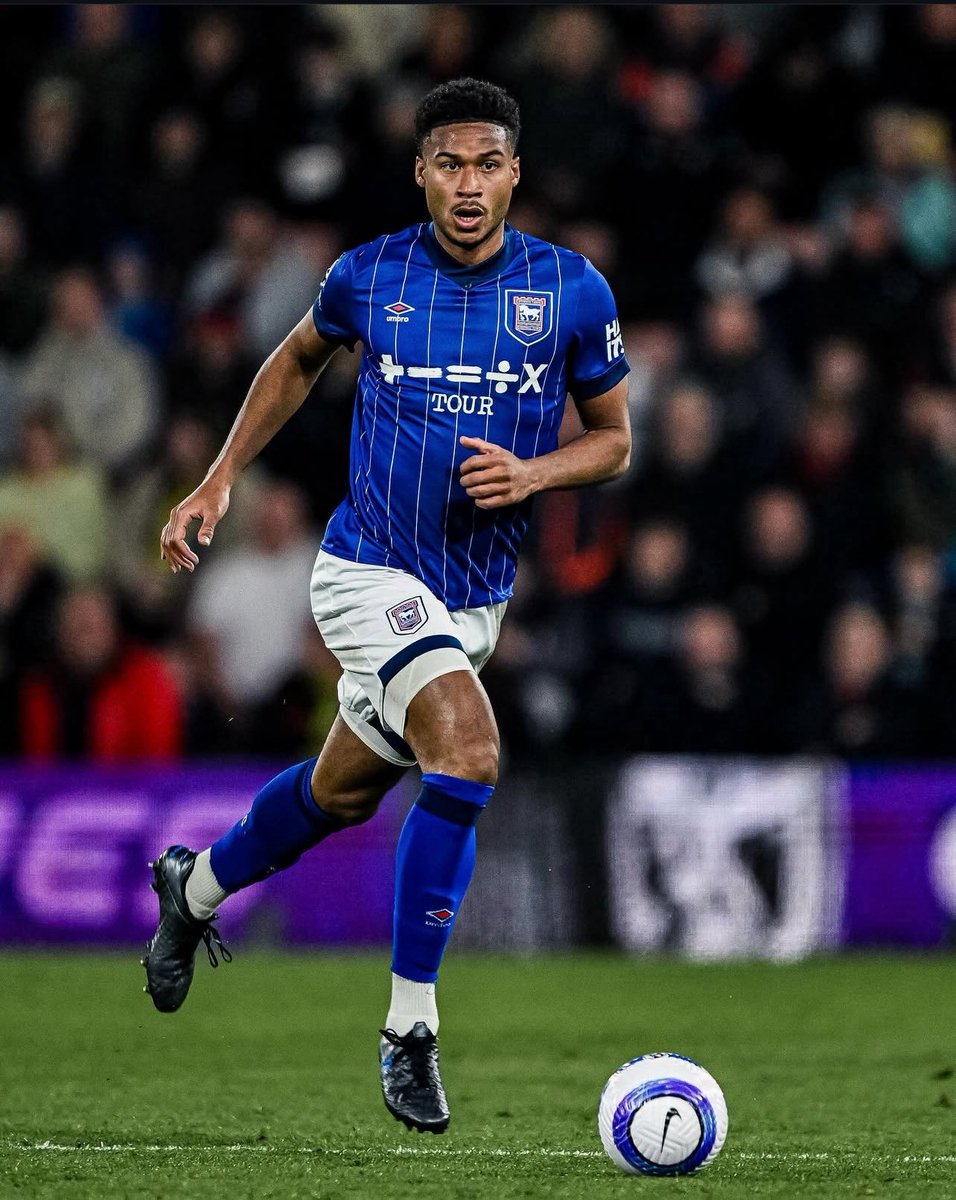 🟣🇸🇪 Burnley Football Club has made inquiries and shown genuine, concrete interest in Jens Cajuste. The Clarets appreciate his profile.
👀 One to watch. #mercato #Napoli #twitterclarets