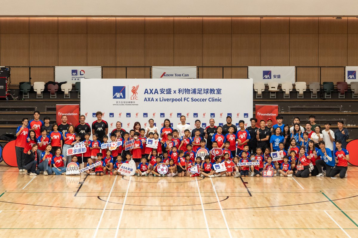 LFCFoundation's tweet image. Our amazing coaches were joined by Lucas Leiva and Niamh Fahey at the @AXA Soccer Clinic in Hong Kong π
#KnowYouCan