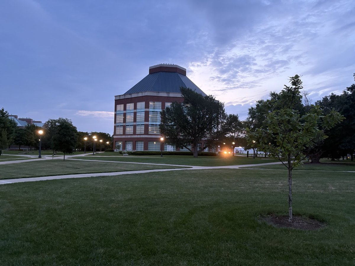 Ed Bond (@edillini) on Twitter photo Good Morning 35 Days only 5 weeks until <a href="/IlliniFootball/">Illinois Football</a> <a href="/wdws1400/">NewsTalk 1400 & 93.9-FM WDWS</a> <a href="/whms975/">Lite Rock 97.5 WHMS</a> <a href="/LEARFIELDAudio/">LEARFIELD Audio</a> <a href="/IlliniHQ/">IlliniHQ</a> Good Morning 35 Days only 5 weeks until <a href="/IlliniFootball/">Illinois Football</a> <a href="/wdws1400/">NewsTalk 1400 & 93.9-FM WDWS</a> <a href="/whms975/">Lite Rock 97.5 WHMS</a> <a href="/LEARFIELDAudio/">LEARFIELD Audio</a> <a href="/IlliniHQ/">IlliniHQ</a>