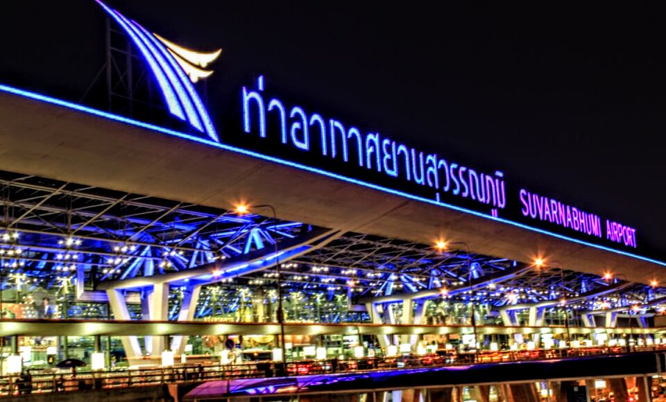 BAYSONIC2's tweet image. Baysonic Yokohama
We will be closed for a while from next Tuesday due to a purchasing trip to Bangkok. We plan to reopen around August 20th. Tomorrow will be our last day of business.