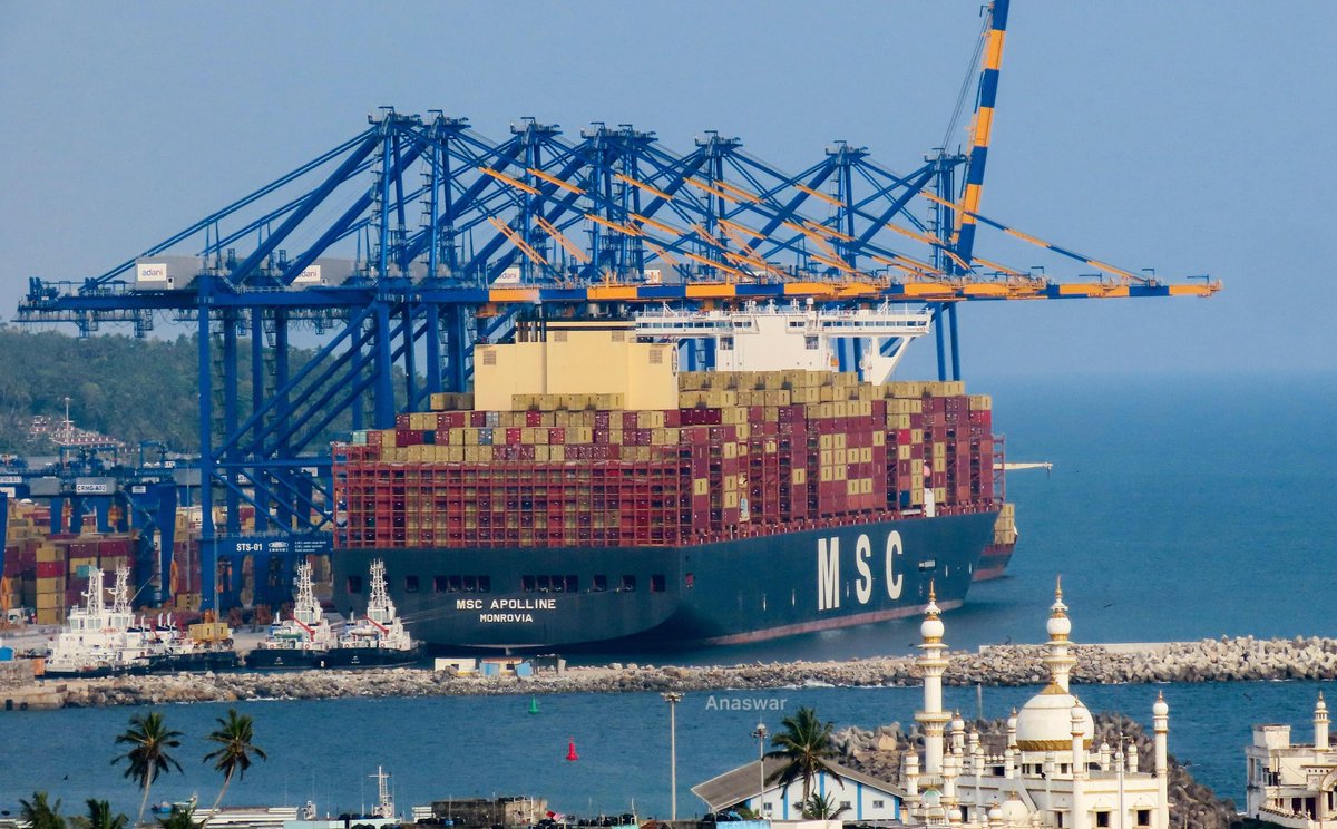 GreatKerala1's tweet image. The Indian Navy will celebrate Navy Day 2025 in Trivandrum, highlighting its strategic focus on the Arabian Sea and its post-Operation Sindoor readiness for swift maritime operations.