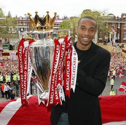 Teamgyokeres's tweet image. 🚨 BREAKING!
Viktor Gyökeres set to don Arsenal's legendary No. 1️⃣4️⃣
History will be Made ❤️