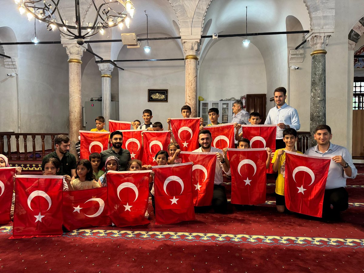 Hayırlı Cumalar 🇹🇷 

📍Piyale Paşa Camii, Beyoğlu
