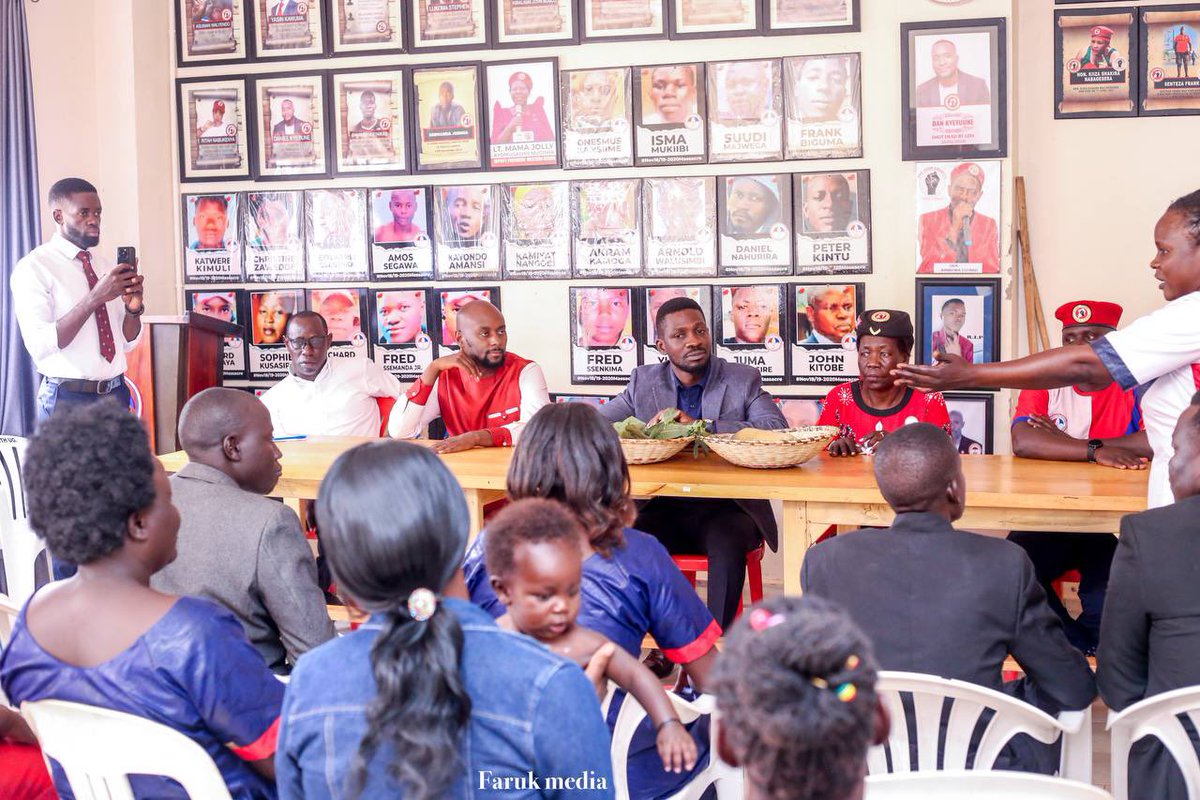 NUP_Ug's tweet image. These comrades from Northern Uganda have just passed by our headquarters in Makerere Kavule to convey their special message to the President @HEBobiwine .
On top of conveying their frustrations with the regime, they have unanimously endorsed our #ProtestVoteUg2026 campaign and…