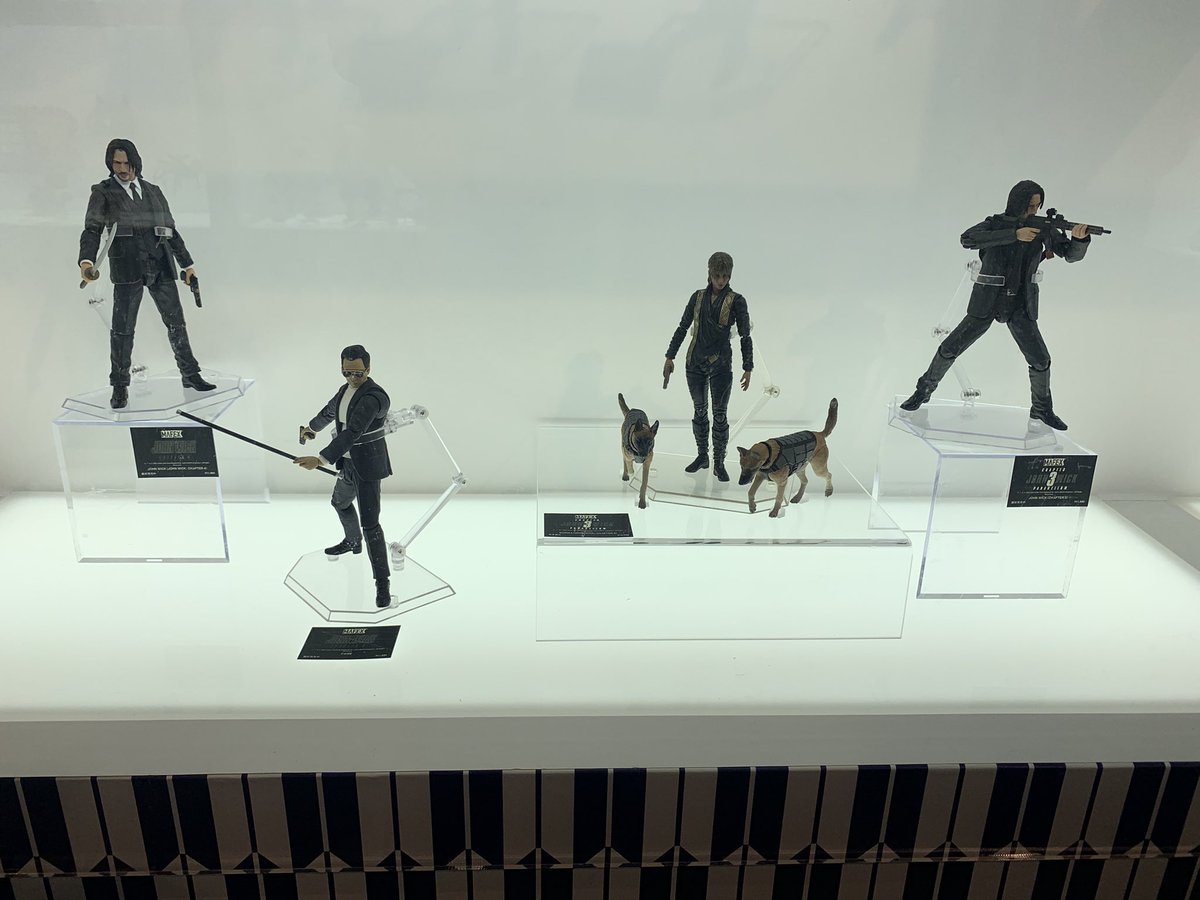 OK、分かったよMAFEX。
相変わらずメディコムトイは俺の心を掴んで離さねえな。