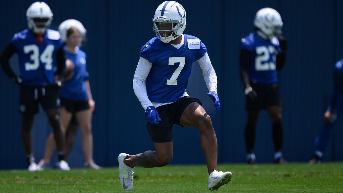 SleeperColts's tweet image. Charvarius Ward on Justin Walley’s game so far:
“He’s show me he can be a dog. He can cover real well… I think he got it in him. He got that it factor in him. Hes confident in himself. He’s not scared… I’ve been proud of him so far”
#ForTheShoe