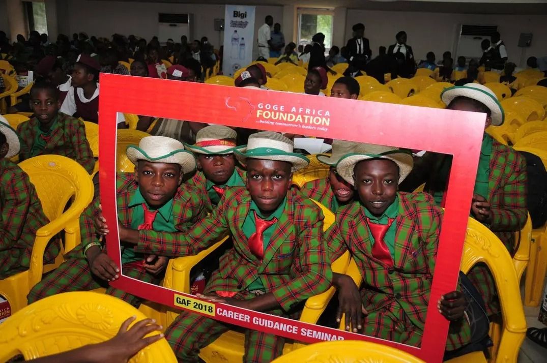 gogefoundation's tweet photo. Chakam!📸
THROWBACK ON A FRIDAY 

Throwing it back to our 2018 seminar — where bold ideas met bright minds! 💡
Still inspired. Still empowering. Still African. 🌍

@AjalaNene @nnekaisaacmoses @realisacmoses @MTNFoundationNG @gogeafrica

#GogeAfricaFoundation #CultureIsPower https://t.co/ye7inw4wN5